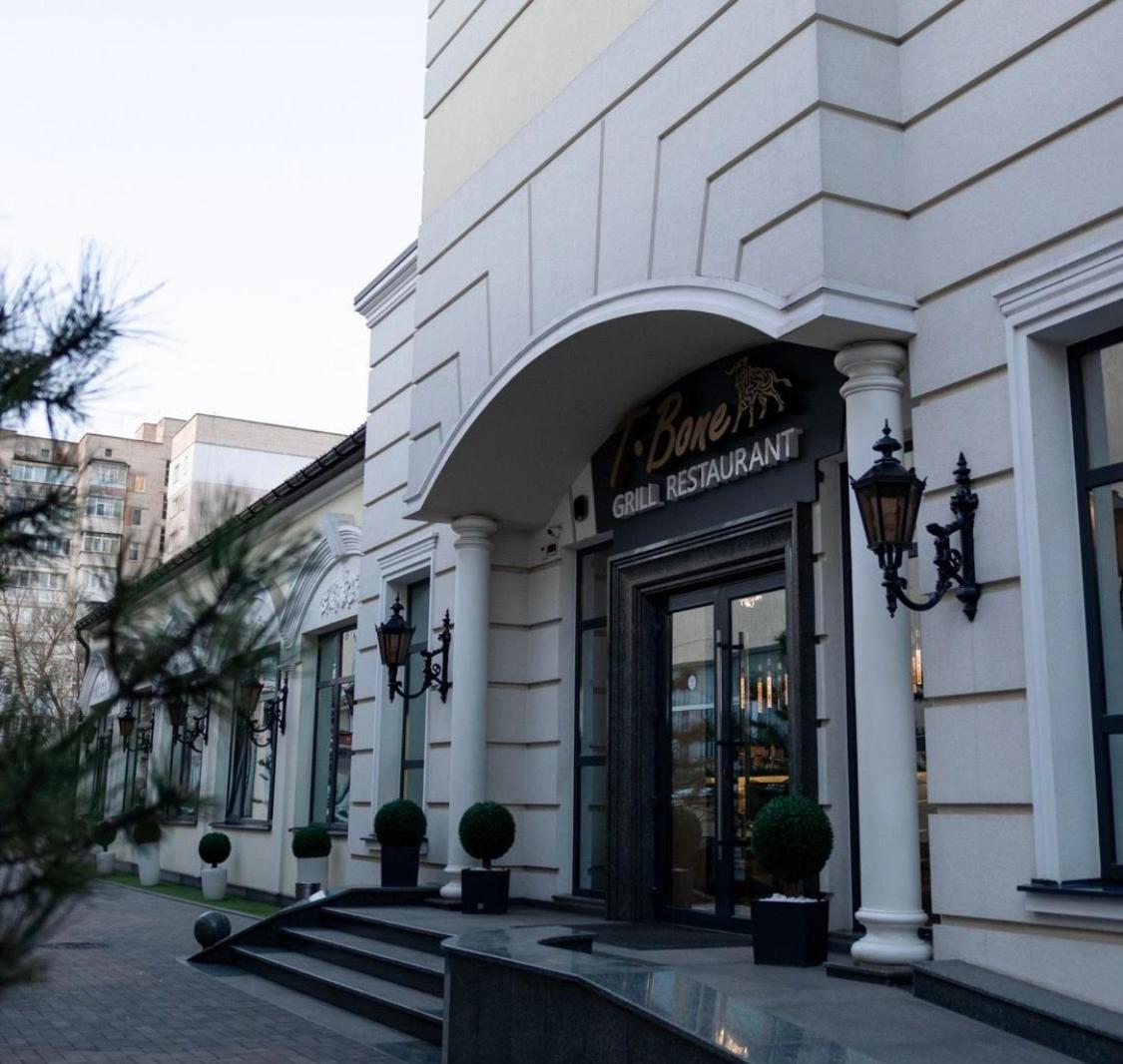 Hotel Safari-Club Vínnytsia Exterior foto